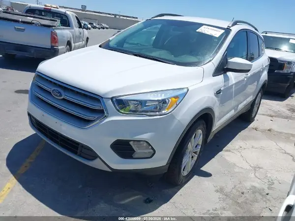 1FMCU0GD0JUB26214 2018 FORD ESCAPE - Image 2