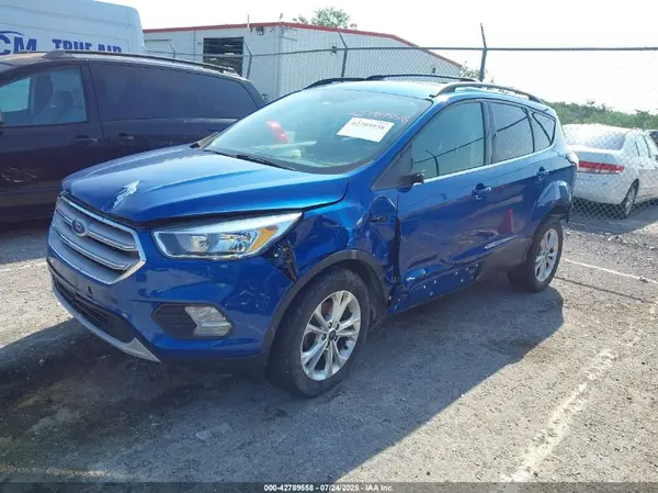 1FMCU0GD0JUC02711 2018 FORD ESCAPE - Image 2