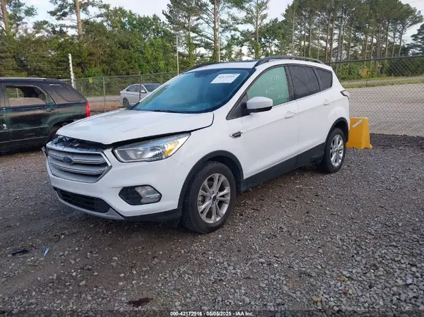 1FMCU0GD0JUC10999 2018 FORD ESCAPE - Image 2