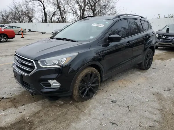 1FMCU0GD0JUC15958 2018 FORD ESCAPE - Image 1