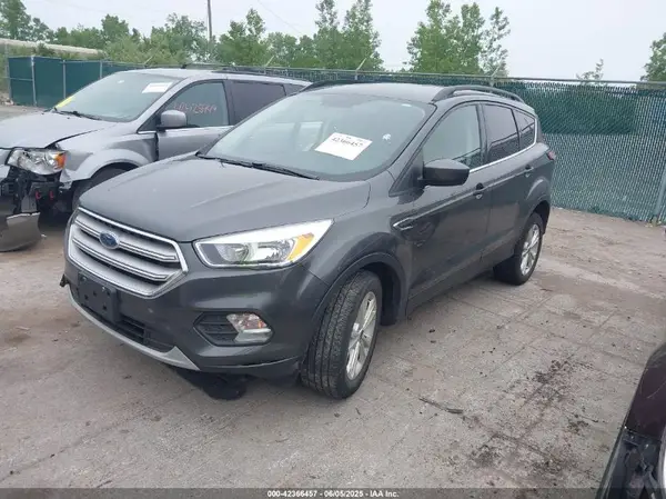 1FMCU0GD0JUC29827 2018 FORD ESCAPE - Image 2