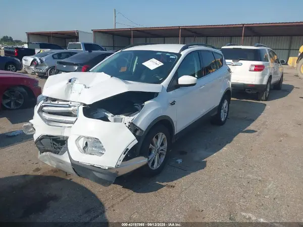 1FMCU0GD0JUC58079 2018 FORD ESCAPE - Image 2