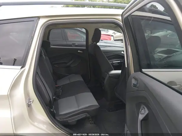 1FMCU0GD0JUC61743 2018 FORD ESCAPE - Image 8