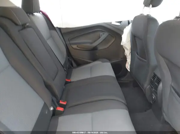 1FMCU0GD0JUC83497 2018 FORD ESCAPE - Image 8
