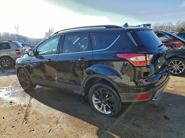 1FMCU0GD0JUC88585 2018 FORD ESCAPE - Image 2