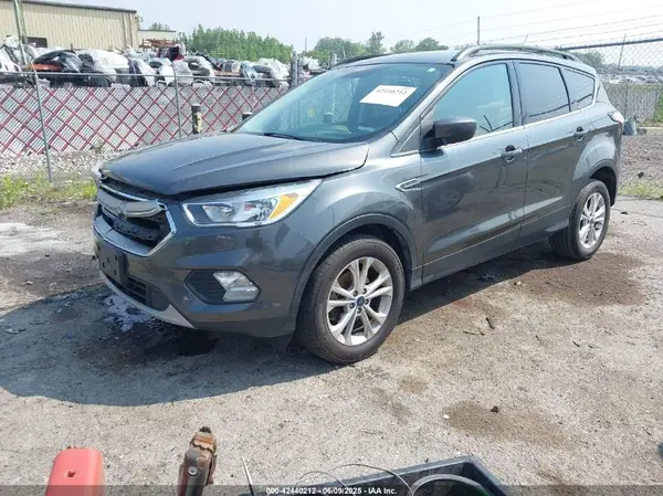 1FMCU0GD0JUC94600 2018 FORD ESCAPE - Image 2