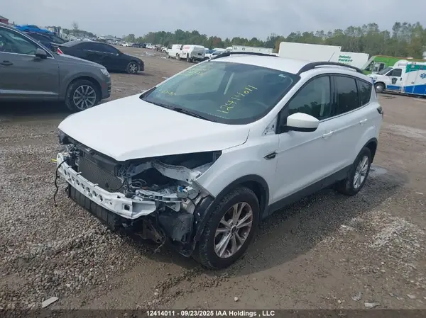 1FMCU0GD0JUD09306 2018 FORD ESCAPE - Image 2