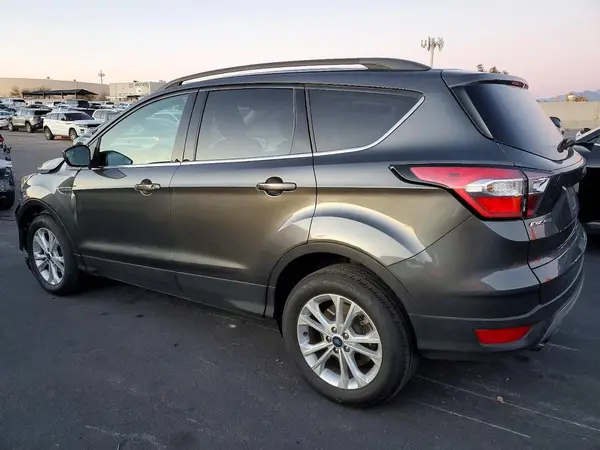 1FMCU0GD0JUD22069 2018 FORD ESCAPE - Image 2