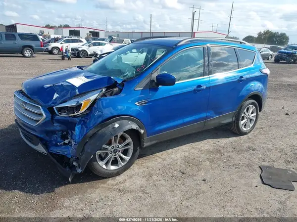 1FMCU0GD0JUD34108 2018 FORD ESCAPE - Image 2