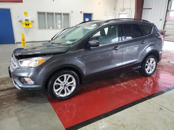 1FMCU0GD0JUD35016 2018 FORD ESCAPE - Image 1