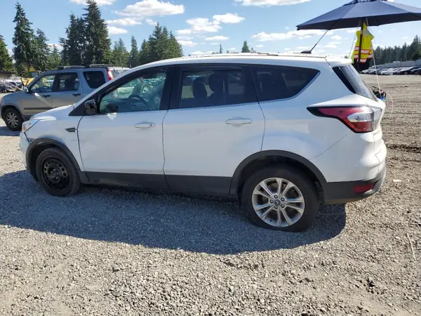 1FMCU0GD0JUD38305 2018 FORD ESCAPE - Image 2