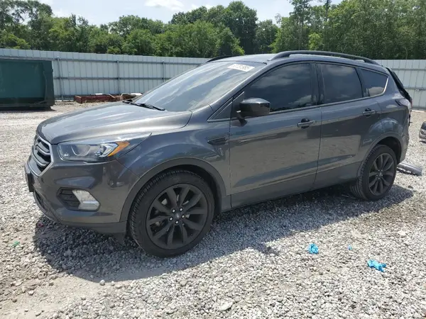 1FMCU0GD0JUD48459 2018 FORD ESCAPE - Image 1