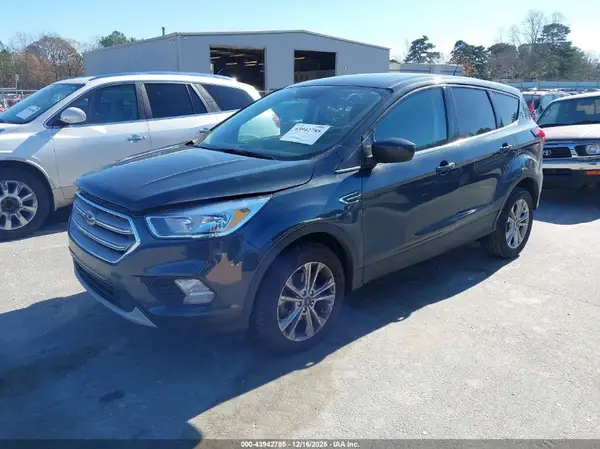 1FMCU0GD0KUA03885 2019 FORD ESCAPE - Image 2