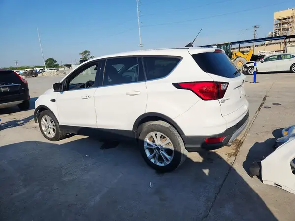 1FMCU0GD0KUA11484 2019 FORD ESCAPE - Image 2