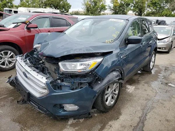 1FMCU0GD0KUA18855 2019 FORD ESCAPE - Image 1