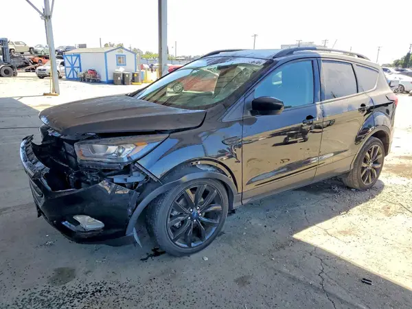 1FMCU0GD0KUA35784 2019 FORD ESCAPE - Image 1