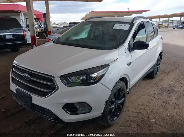 1FMCU0GD0KUA36126 2019 FORD ESCAPE - Image 2