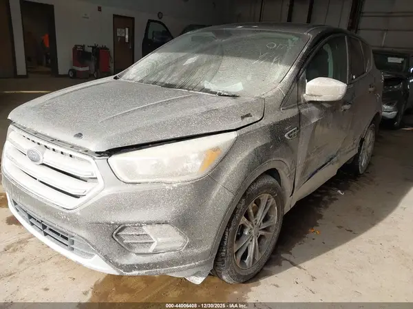 1FMCU0GD0KUA40175 2019 FORD ESCAPE - Image 2