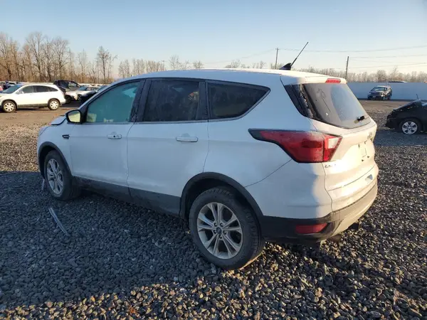 1FMCU0GD0KUA55470 2019 FORD ESCAPE - Image 2