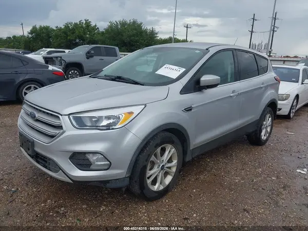 1FMCU0GD0KUA64962 2019 FORD ESCAPE - Image 2