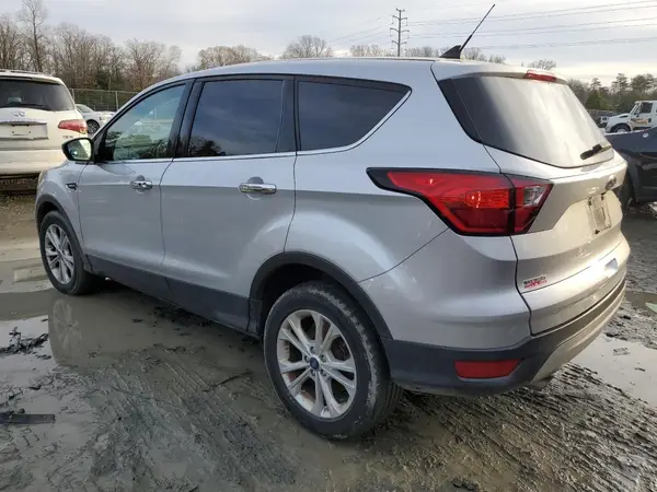 1FMCU0GD0KUB19118 2019 FORD ESCAPE - Image 2