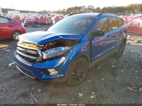 1FMCU0GD0KUB19748 2019 FORD ESCAPE - Image 2