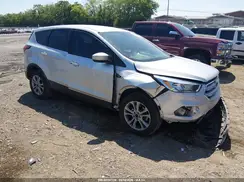 1FMCU0GD0KUB19782 2019 FORD ESCAPE