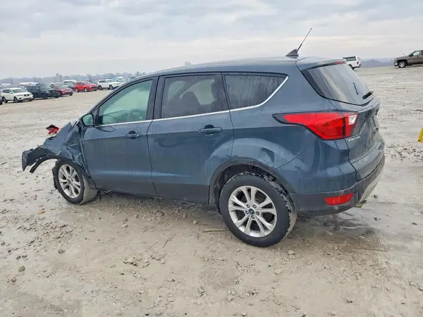 1FMCU0GD0KUB39871 2019 FORD ESCAPE - Image 2
