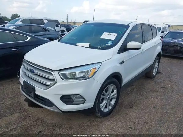 1FMCU0GD0KUB56802 2019 FORD ESCAPE - Image 2