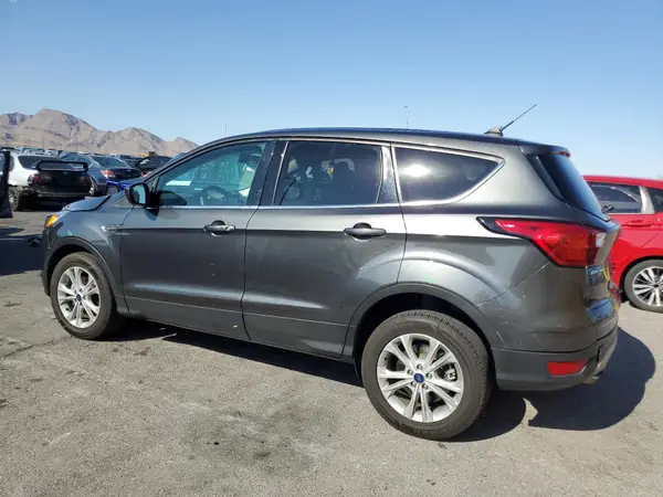 1FMCU0GD0KUB61742 2019 FORD ESCAPE - Image 2