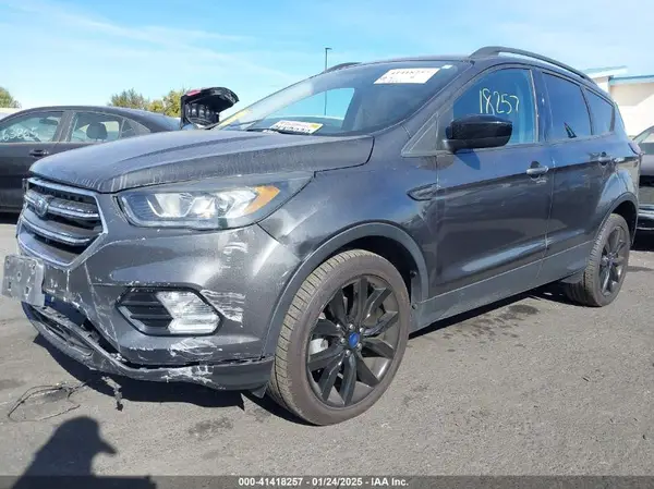 1FMCU0GD0KUB61952 2019 FORD ESCAPE - Image 2