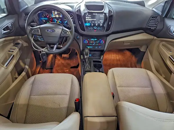 1FMCU0GD0KUB64768 2019 FORD ESCAPE - Image 8