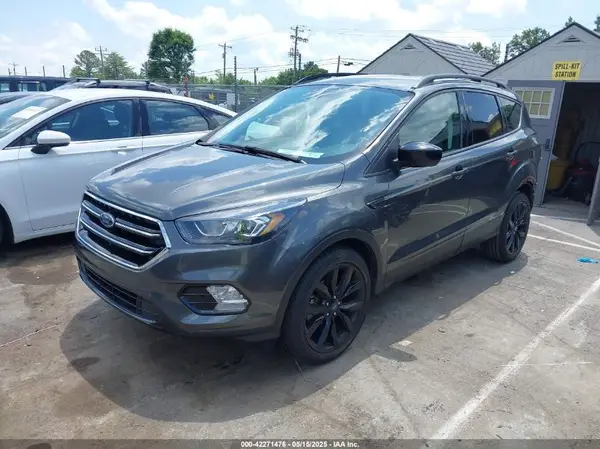 1FMCU0GD0KUB74569 2019 FORD ESCAPE - Image 2