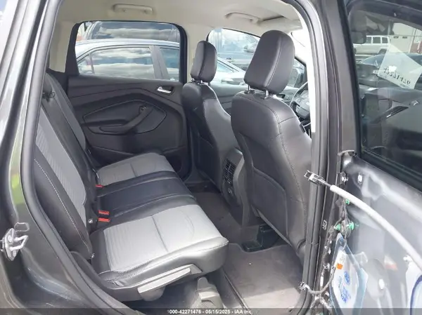 1FMCU0GD0KUB74569 2019 FORD ESCAPE - Image 8