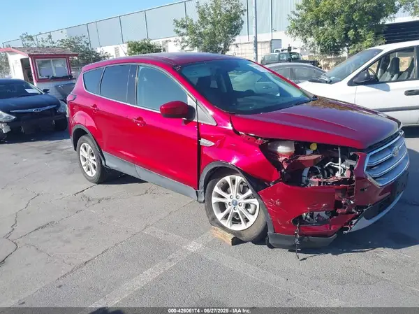 1FMCU0GD0KUC05304 2019 FORD ESCAPE - Image 1