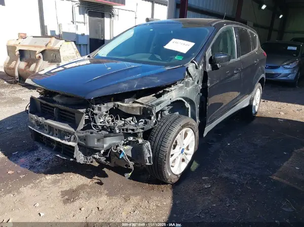 1FMCU0GD0KUC20790 2019 FORD ESCAPE - Image 2