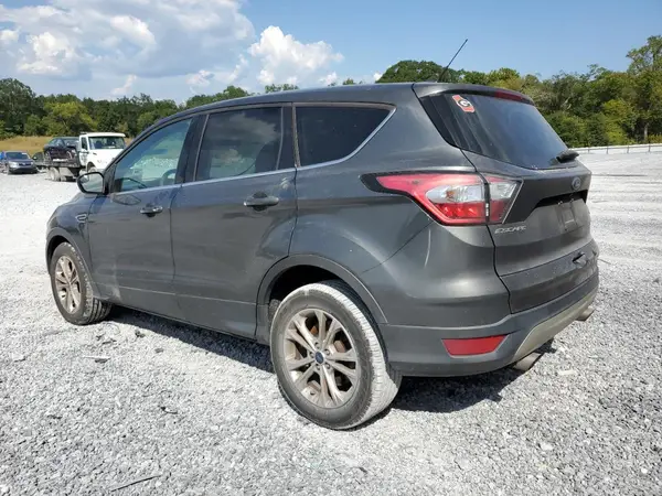 1FMCU0GD1HUA09204 2017 FORD ESCAPE - Image 2