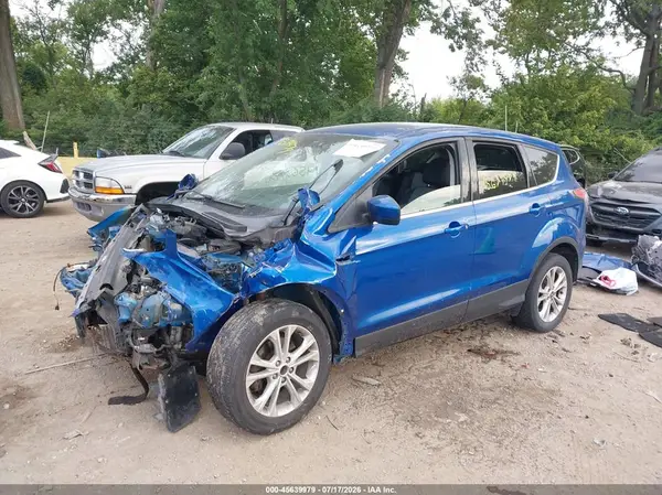 1FMCU0GD1HUA10840 2017 FORD ESCAPE - Image 2