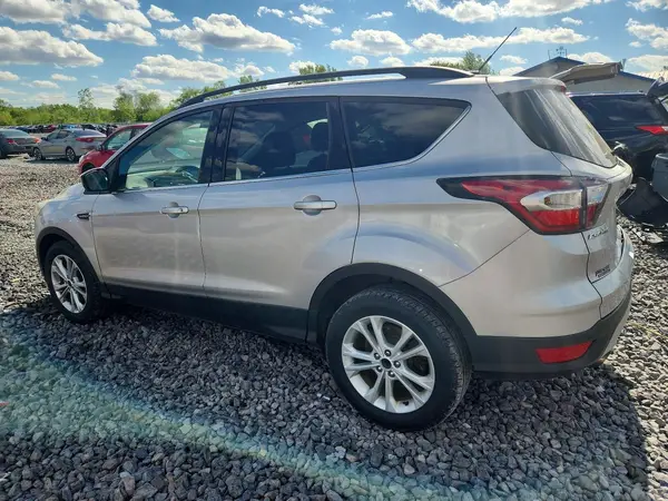1FMCU0GD1HUA12376 2017 FORD ESCAPE - Image 2