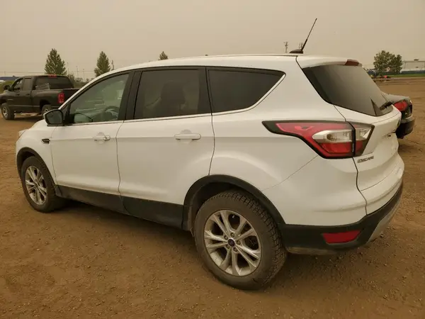 1FMCU0GD1HUA1778 2017 FORD ESCAPE - Image 2
