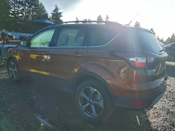 1FMCU0GD1HUA19652 2017 FORD ESCAPE - Image 2