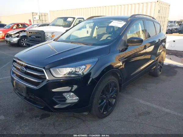 1FMCU0GD1HUA23460 2017 FORD ESCAPE - Image 2