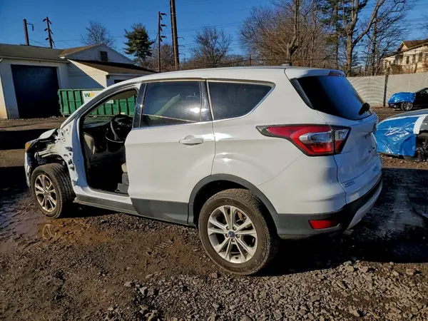 1FMCU0GD1HUA29873 2017 FORD ESCAPE - Image 2