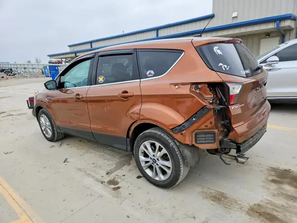 1FMCU0GD1HUA40713 2017 FORD ESCAPE - Image 2