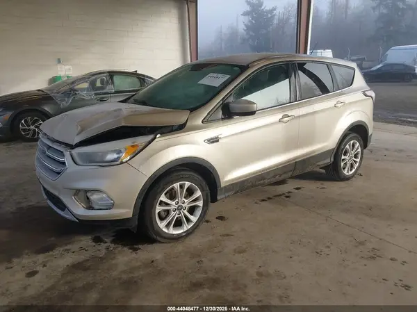 1FMCU0GD1HUA52697 2017 FORD ESCAPE - Image 2