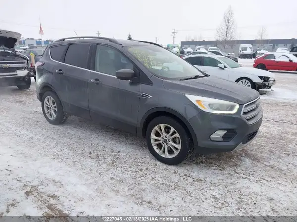 1FMCU0GD1HUA72285 2017 FORD ESCAPE - Image 1