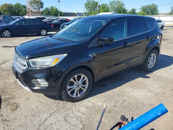 1FMCU0GD1HUA80340 2017 FORD ESCAPE - Image 1