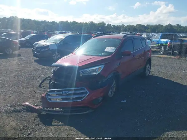 1FMCU0GD1HUA85361 2017 FORD ESCAPE - Image 2
