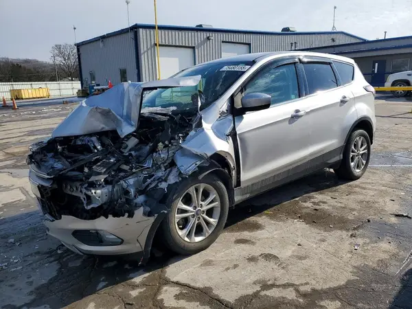 1FMCU0GD1HUA88003 2017 FORD ESCAPE - Image 1