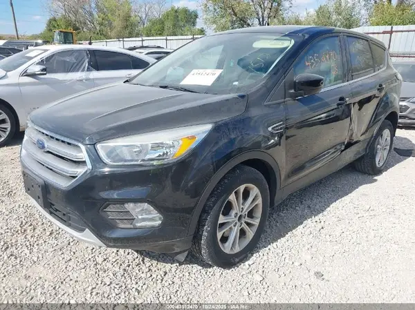 1FMCU0GD1HUB01512 2017 FORD ESCAPE - Image 2